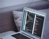 应该选择模板建站还是定制建站呢？